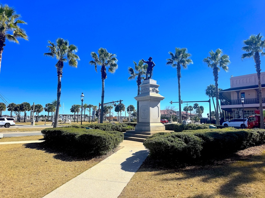 Statue of Ponce de Leon